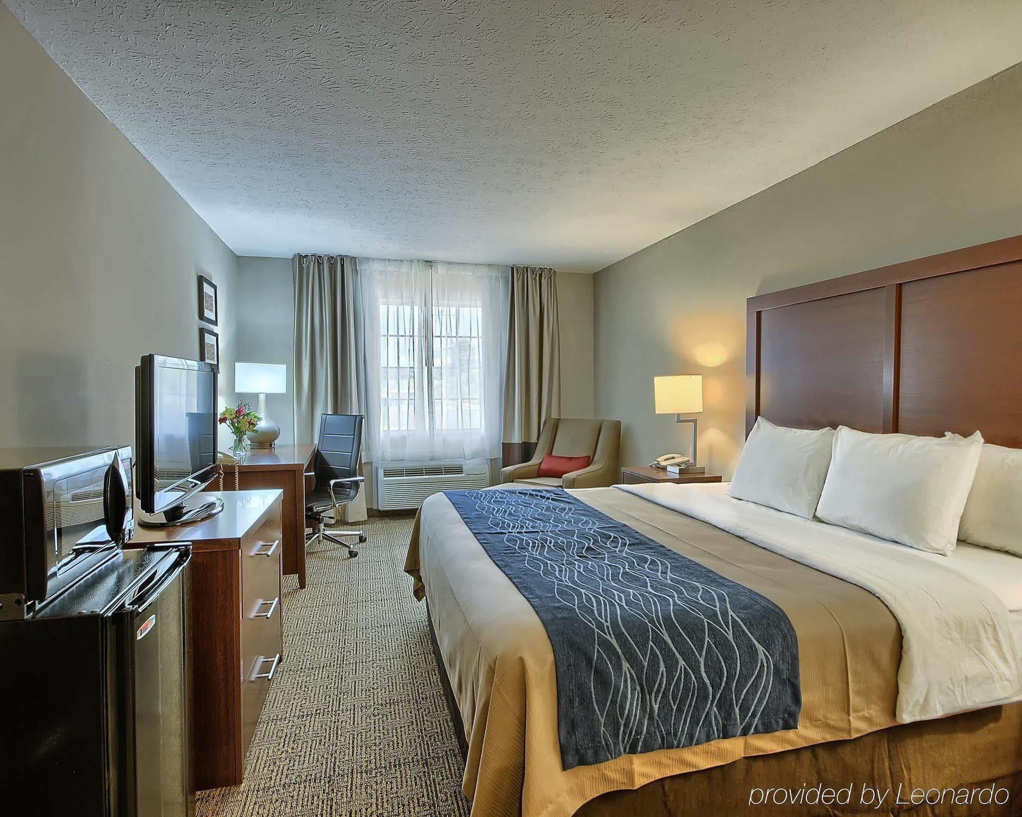 Wyndham Garden Hotel Cross Lanes צ'ארלסטון מראה חיצוני תמונה