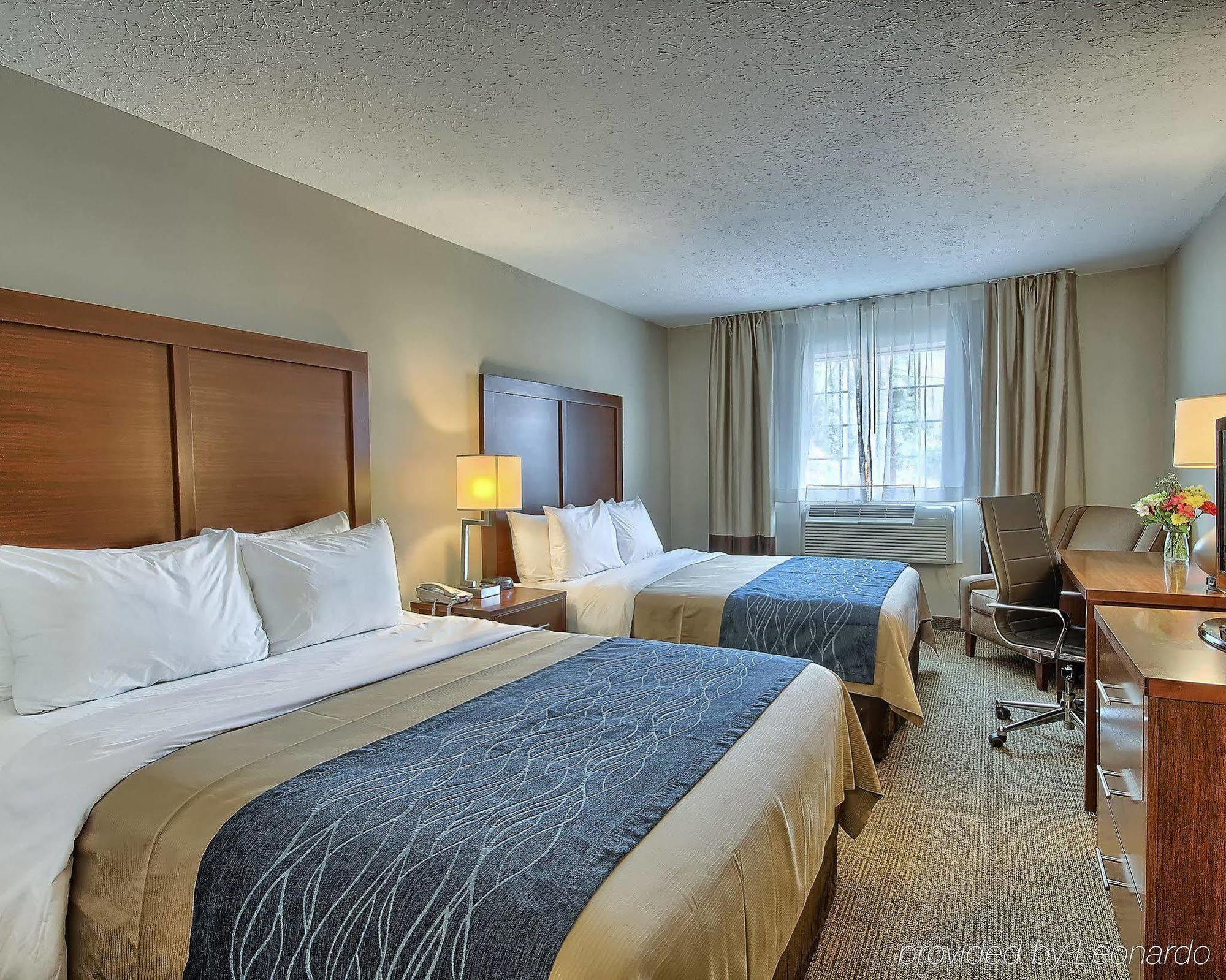 Wyndham Garden Hotel Cross Lanes צ'ארלסטון מראה חיצוני תמונה