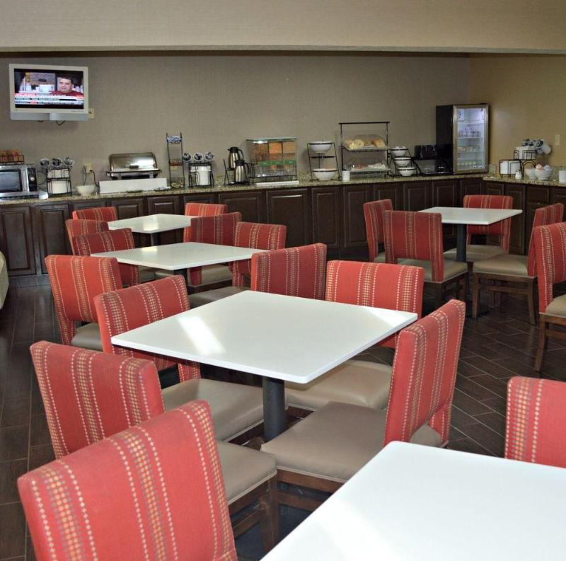 Wyndham Garden Hotel Cross Lanes צ'ארלסטון מראה חיצוני תמונה