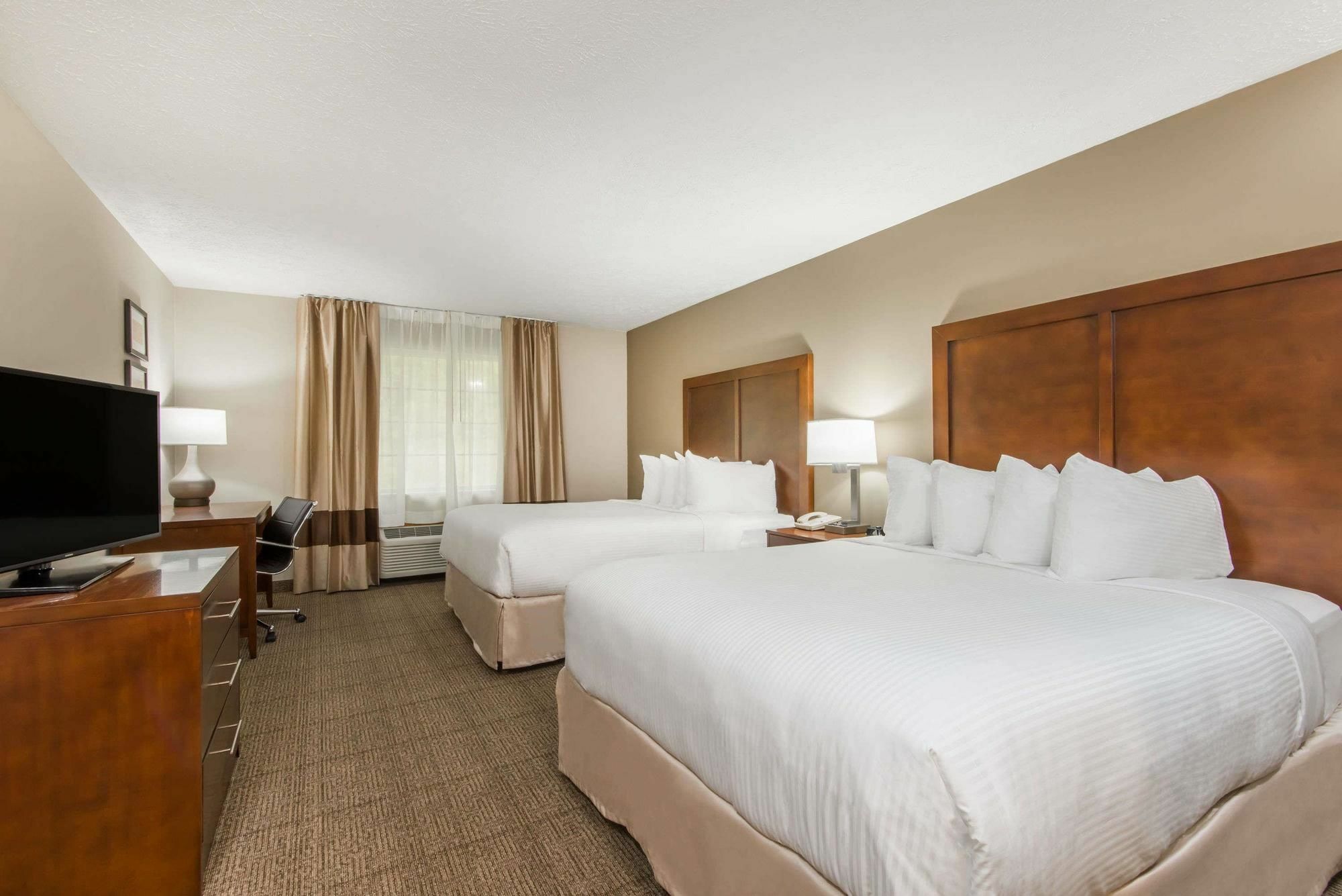 Wyndham Garden Hotel Cross Lanes צ'ארלסטון מראה חיצוני תמונה